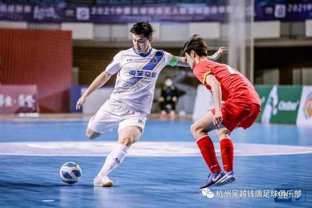 詹姆斯连续三场三双破纪录 湖人力克灰熊3连胜